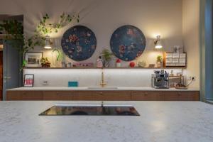 M4 Elegance and style near the metro