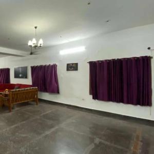 rxza villa ecr