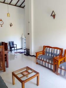 Luminous Horizon - Weligama
