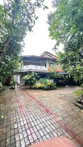 Villa G