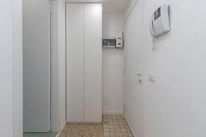 Navigli,M2 A stones throw from the subway