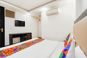 Via Anand Mukesh Residency - Greater Kailash