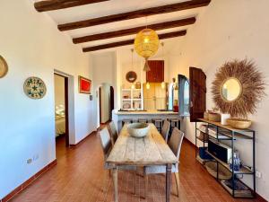 Villa Paola With Swimming Pool
