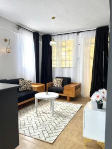 Luxe 1br Milimani with AC