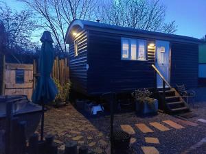 Steam and Stars Luxury Glamping