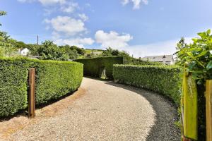 SAUNTON GRANGE 7 Bedrooms