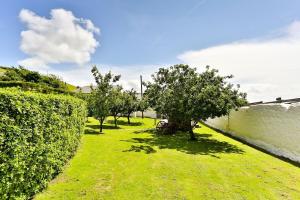 SAUNTON GRANGE 7 Bedrooms
