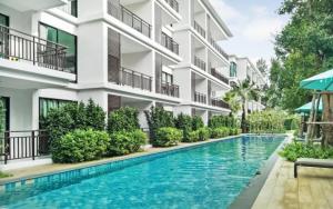 The Title 3 уютная квартира с одной спальней, кухней и зоной отдыха