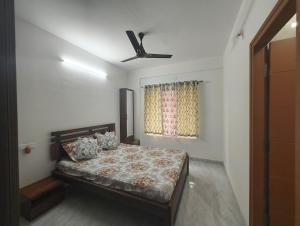 Ms Cozy Unwind - Camellia