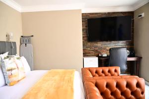 His Grace Eagles Guesthouse