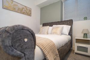 Frant Road Retreat | Private Parking