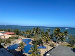 Cozy 2Bedroom Beachfront Apartment