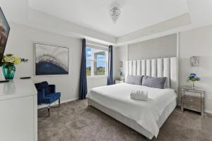 Last Minute Disney Luxury Condo with Balcony. Book Now SLR541