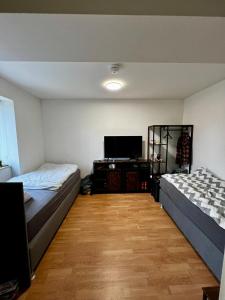 Premium Apartment für Teams & Monteure 2 Schlafzimmer, Parkplatz & WLAN