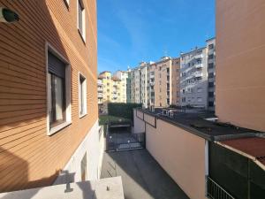 Gin Gin House by Holiday World