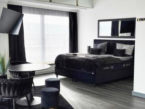 Deluxe Penthouse Suite zentral mit Goldstadtblick