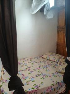 Chácara rústica- clube house valentes