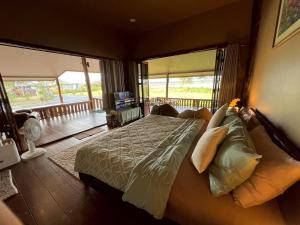 The Exclusive Baan Sub Lek 1 นอน 1 น้ำ สามารตั้งแคมปป์ได้