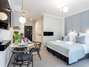 Apartment mit Balkon am Meer by Interhome