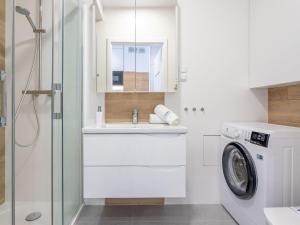 Apartment Helle Ferienwohnung Albus direkt am Strand by Interhome