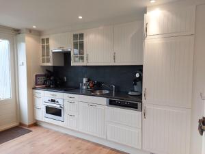 Holiday Home Buurtweg 75 by Interhome