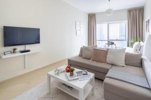 Frank Porter - Concorde Tower