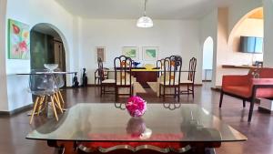 Real Apartments 391 - Beach front Copacabana for families and Groups