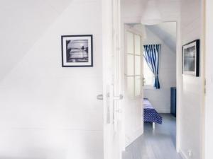 Holiday Home Naval House am Spielplatz 2 by Interhome