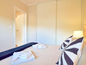 Apartment Sand Rose am Yachthafen by Interhome