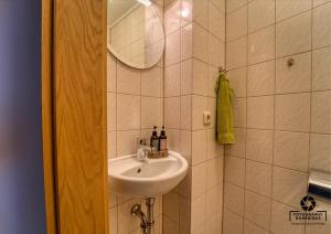 Gästehaus Lydia - Klüsserather Bruderschaft