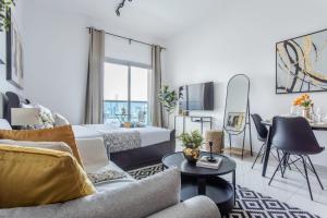 Frank Porter - Elite 5 Sports Residence