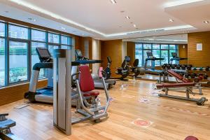 Frank Porter - Avanti Tower