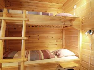 Holiday Home Gemütliches Blockhaus mit Kamin im Oviksfjäll by Interhome