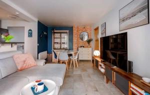 Appartement avec grande terrasse à 300 m de la mer