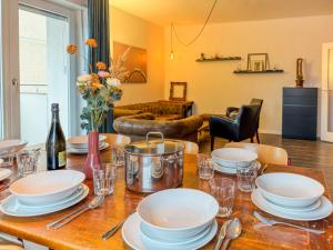 Spacious Flat 2nd Floor near station