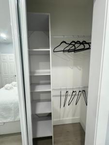 2Bed Gem-15min to NYC-3min Walk to Bus-Train