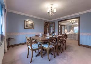 Tudor Style Seafront Home Sea Views Shoebury - Pass the Keys