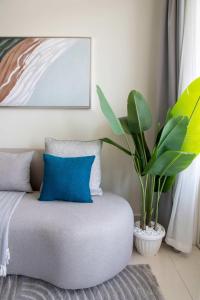 Frank Porter - Vera Residences