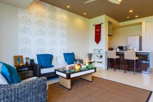 真栄田岬 青の洞窟へ徒歩8分 ファミリー対応 5名泊可 グランブルー406