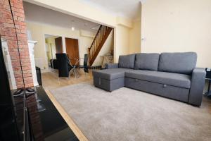 Modern and Stunning 3 Bed, 20 percent off