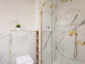 Apartment Premium-Ferienwohnung Golden Suite in Swinemünde by Interhome