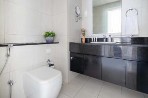 Frank Porter - Damac Ghalia