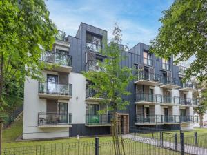 Apartment Elegantes Ferienappartement Matejki 3 by Interhome