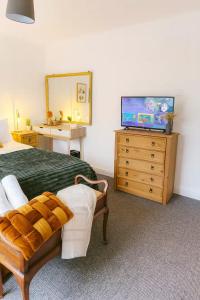 The Bees Nest Guest House Manchester