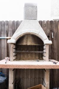 Luxury Family Oasis w Pool & Gazebos