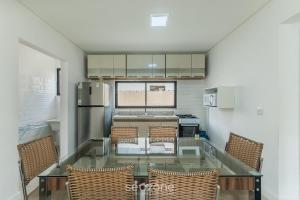 Casa em Cond. c piscina em Camaçari BSP0008