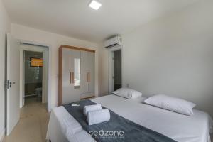 Casa em Cond. c piscina em Camaçari BSP0008