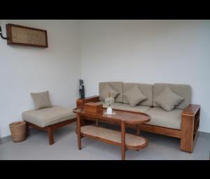 Private villa with nature atmosphere Pondok Dino 2