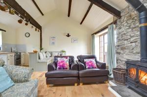 2 Bed in Carmel oc-wai211