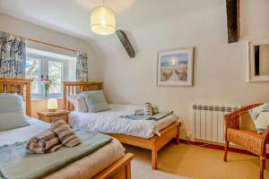 2 Bed in Weybourne oc-b16181